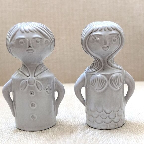 Jonathan Adler Gray Stoneware Sailor & Siren Salt and Pepper Shakers Set Y2K - Picture 1 of 9